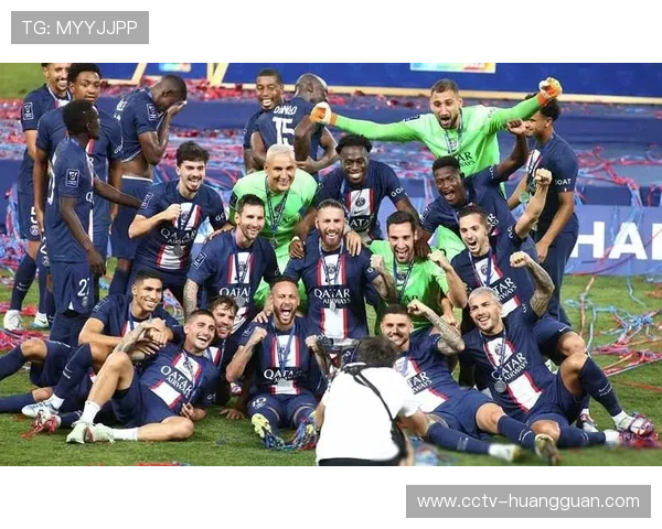 巴黎圣日耳曼让二追三逆转摩纳哥,杜埃替补造三球成奇兵 巴黎圣日耳曼让二追三逆转摩纳哥,杜埃替补造三球成奇兵